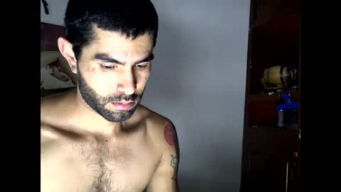 hideonbush online show from 10.28.25