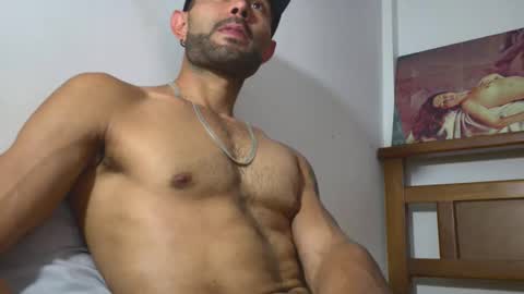 hideonbush online show from 04.14.26