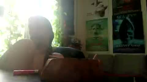Snapshot of highandhellduo chatting on 07.20.26 Highandhell online show from 07.20.26