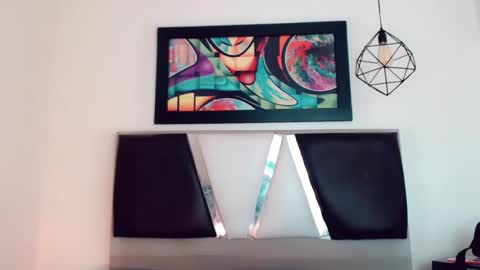 Hilary Avilan online show from 02.27.26