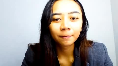 Snapshot of hillaryharvey chatting on 06.01.26 Naomi online show from 06.01.26