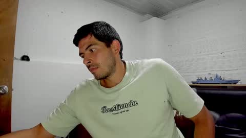 Snapshot of himoreno97 chatting on 01.16.25 Hi moreno online show from 01.16.25