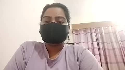 himuhimu22 online show from 12.14.25