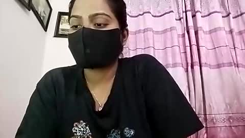 himuhimu22 online show from 04.07.26