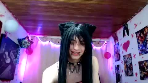 Snapshot of hinasha chatting on 07.17.26 Angel online show from 07.17.26