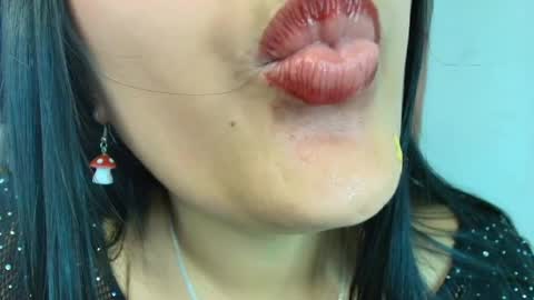 hinata online show from 04.01.26