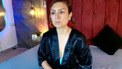 Snapshot of hinata_moonn chatting on 06.20.26 hinata_moonn online show from 06.20.26