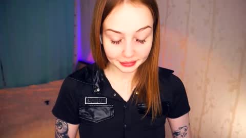 Snapshot of hip_hop_baby chatting on 11.28.25 Leya Day Mary Night PvT Open online show from 11.28.25