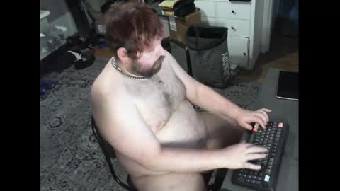 Snapshot of hipguy91 chatting on 02.08.26 hipguy91 online show from 02.08.26