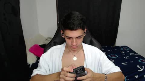 Snapshot of hiso_kai chatting on 05.09.26 Hisokax online show from 05.09.26