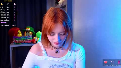 Ella online show from 10.06.25