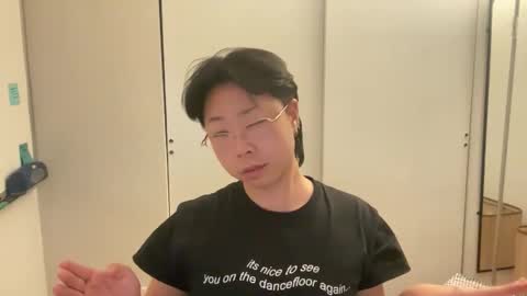 Snapshot of hisweetboy chatting on 02.13.26 asian twink pdo you think im cute do you want to see my body online show from 02.13.26