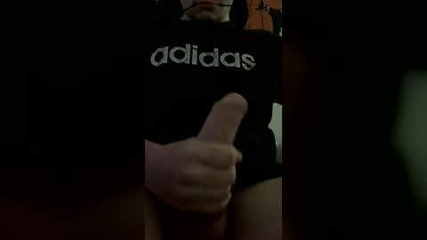 Snapshot of hm081 chatting on 07.25.26 hm081 online show from 07.25.26