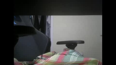 Snapshot of hm92867 chatting on 10.05.25 hm92867 online show from 10.05.25