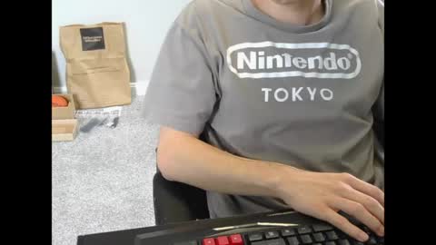 Snapshot of hoboayoyo chatting on 05.27.26 Hentai man online show from 05.27.26