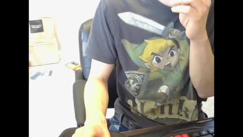 Snapshot of hoboayoyo chatting on 05.31.26 Hentai man online show from 05.31.26