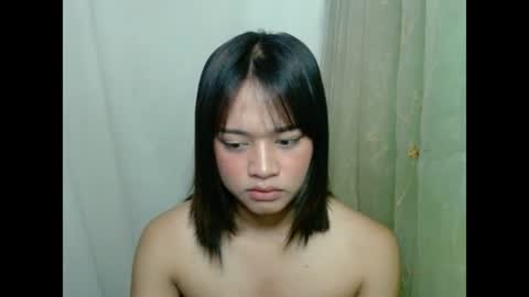 Snapshot of hoelyhanabi chatting on 06.08.26 KIESH online show from 06.08.26