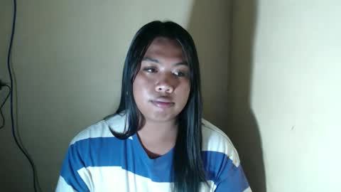 Layla3 online show from 04.16.26