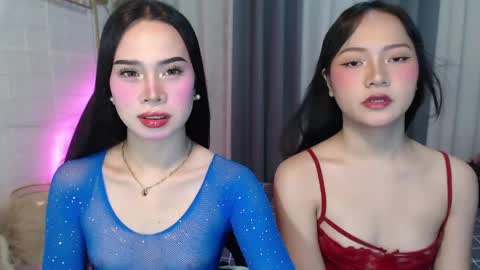 hoelymolly online show from 06.07.26