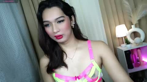 Hoelymorri online show from 01.10.26