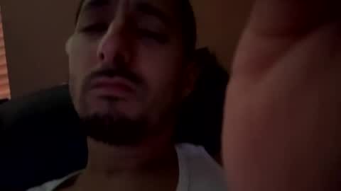 Snapshot of hoeskii chatting on 10.04.25 hoeskii online show from 10.04.25