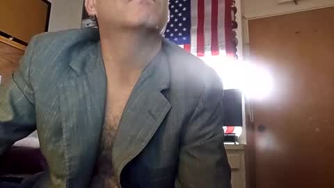 hoglegg99384194 online show from 01.10.25