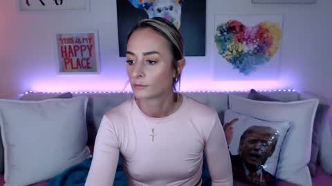 Holi Hurricane online show from 03.01.25