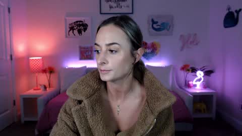 Holi Hurricane online show from 03.11.25