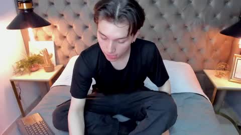 Snapshot of hollannd_ chatting on 06.03.26 Holland online show from 06.03.26