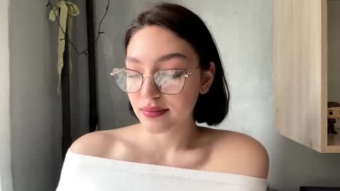 Sofia online show from 04.09.26