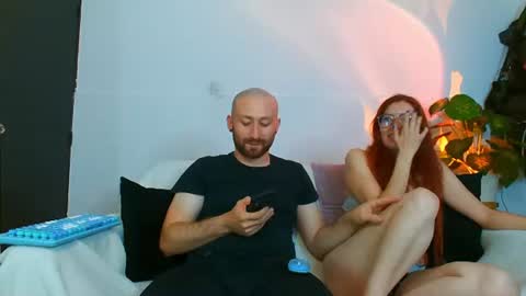 Snapshot of holly_and_honey_69 chatting on 07.30.26 Holly and Honey online show from 07.30.26