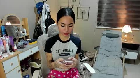 holly_cassandra online show from 03.04.26