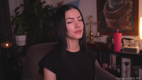 Holly Linder online show from 09.14.25