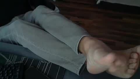 hollymollysucker online show from 12.15.25