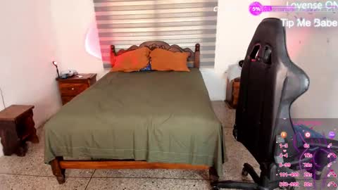 Molly online show from 09.12.25