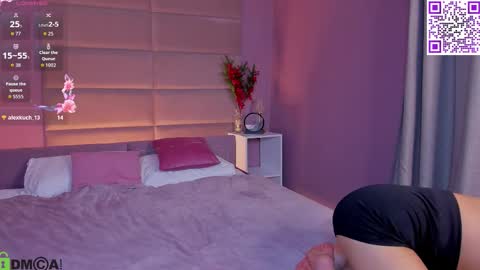 Holly online show from 12.16.25