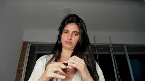 hollyshit_ online show from 12.06.24