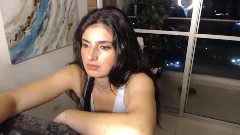 hollyshit_ online show from 02.04.25