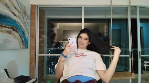 hollyshit_ online show from 10.07.25