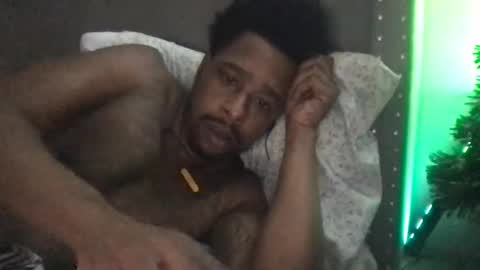 Snapshot of hollywoodsexxx chatting on 12.14.25 HOLLYWOODSEXXX online show from 12.14.25