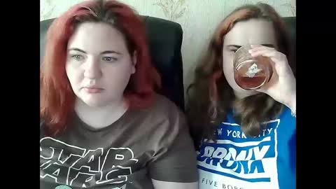 Snapshot of hollyxeva chatting on 02.14.26 HollyXEva online show from 02.14.26