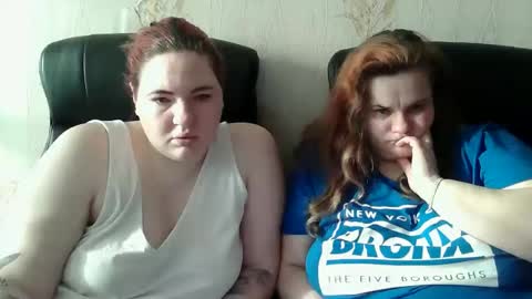 Snapshot of hollyxeva chatting on 02.18.26 HollyXEva online show from 02.18.26