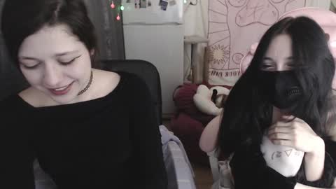 Ho Lee Sheet online show from 01.14.25