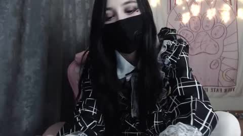 Ho Lee Sheet online show from 02.14.25