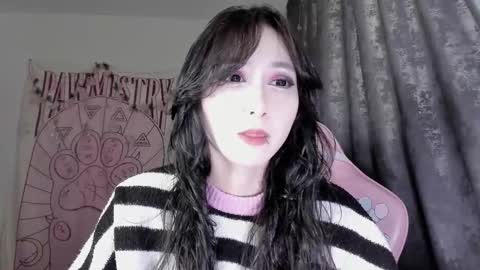 Ho Lee Sheet online show from 09.20.25