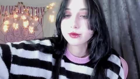 Ho Lee Sheet online show from 10.27.25