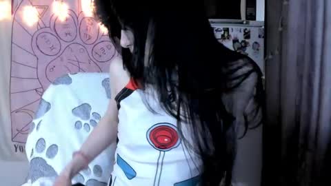 Ho Lee Sheet online show from 04.05.26