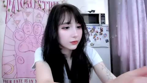 Snapshot of holy420loly chatting on 06.12.26 Ho Lee Sheet online show from 06.12.26