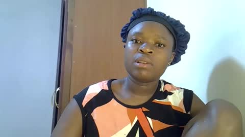 holy_ebony online show from 05.18.26