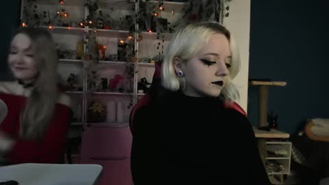 holy_mistresss online show from 10.31.25